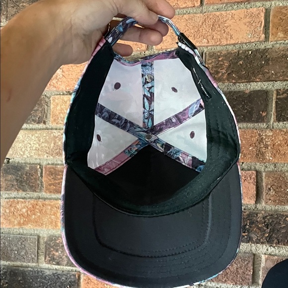 Nike Multicolor Floral Cap - Picture 2 of 4